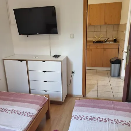 Apartment Ivana *